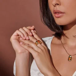 Anello Chevalier Squadrato con Pietra Naturale