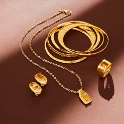 Collana Catena Forzatina con Pendente Martellato e Pietra Naturale