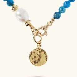Collana Girocollo con Pietre Naturali Pendente Martellato e Perla Barocca Bianca d'Acqua Dolce Ø 9/10 mm
